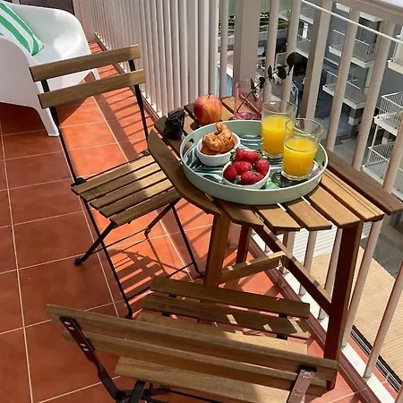 Singularstays V * Cullera